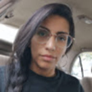 Meet your Posher, Lorena